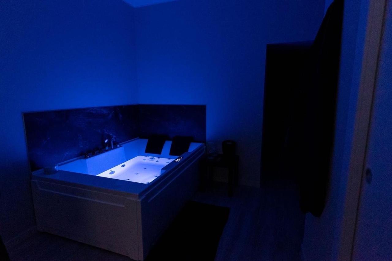 B&B Chiaro Di Luna 巴列塔 外观 照片
