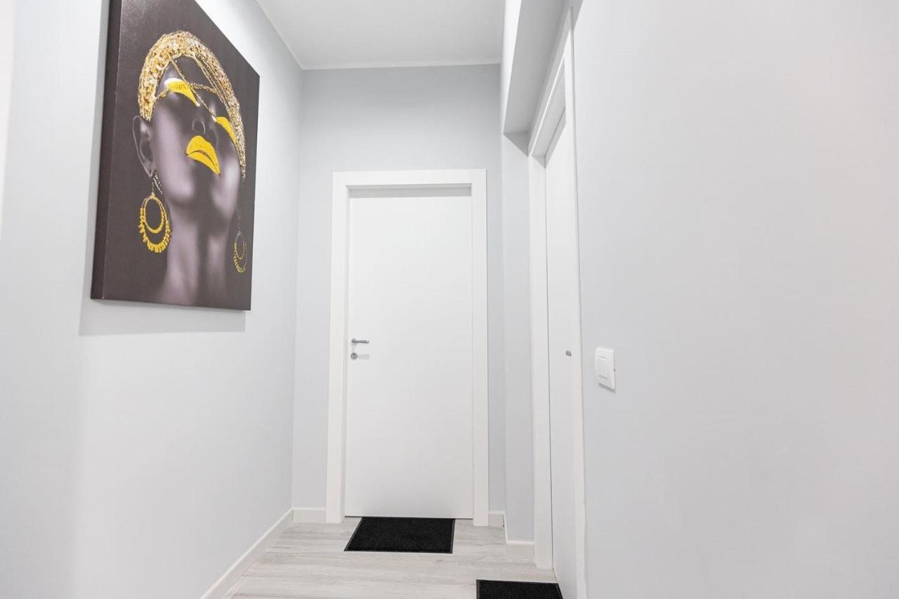 B&B Chiaro Di Luna 巴列塔 外观 照片
