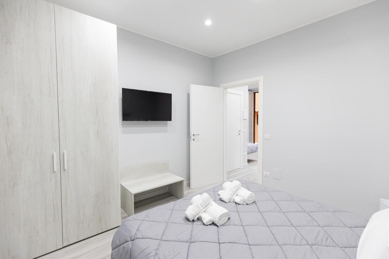 B&B Chiaro Di Luna 巴列塔 外观 照片